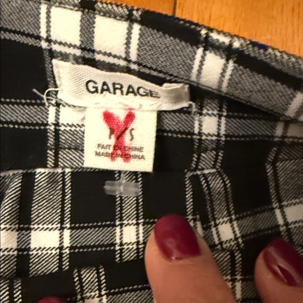 Garage Monochrome Plaid Mini Skirt Size Small - Picture 3 of 5